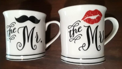Juego de tazas de café The Mr. & The Mrs. de Home Essentials blancas Foto 1 de 4