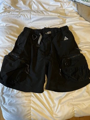 Nike Acg Snowgrass Cargo Trail Athletic Shorts Hiking DN3945-070 Men’s Size M - Image 1 of 4