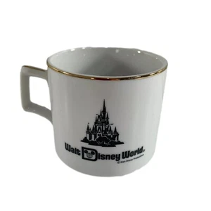 Vtg Walt Disney World Coffee Mug Castle Disneyland Gold Rim Japan - Picture 1 of 6