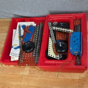 Juego de montador Gilbert vintage años 70 con motor estuche rojo construcción piezas de juguete LEER - Imagen 1 de 5