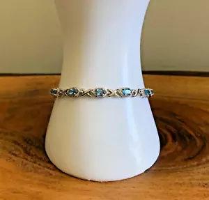 London Blue Topaz Forever Link Bracelet in Platinum Over SS - 7.25 inches - Picture 1 of 8