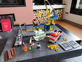 LEGO CITY 4645 HARBOUR LE PORT VGC