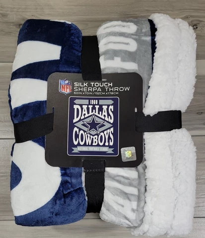 Dallas Cowboys NFL Throw Blanket 60 in X 70 in Silk Touch Sherpa Fleece Cover