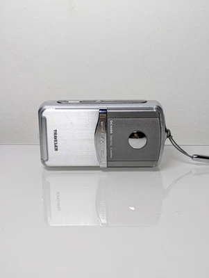 Traveler DC-4000 4.0MP  Digital Camera (Tested Working)  - Image 1 of 4