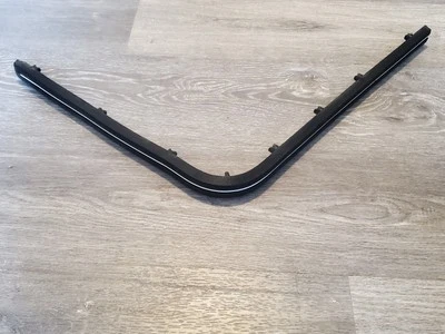 1978 1979 Cadillac Deville Front Bumper Impact Strip RH Lower 1609861 Passenger Foto 1 de 4