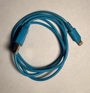 Blue 3 ft 8‑Pin USB Charging Cable – Fast Sync Cord for iPhone iPad iPod - Picture 1 of 1