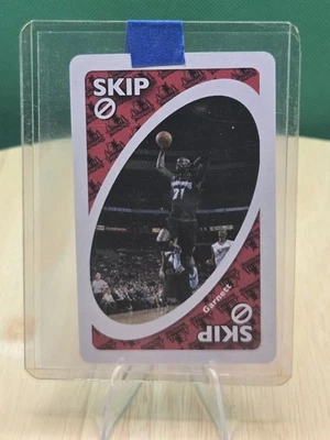 2006 UNO Red Skip Card Kevin Garnett Mattel Sabado Toys NBA Western Conference - Image 1 of 2