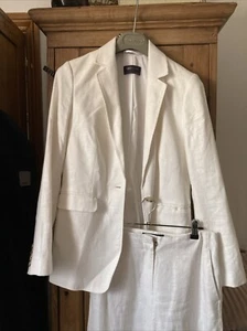 M&S White Linen Trouser Suit Size 8 Jacket 8 Short Trousers In Good Condition - Picture 1 of 13