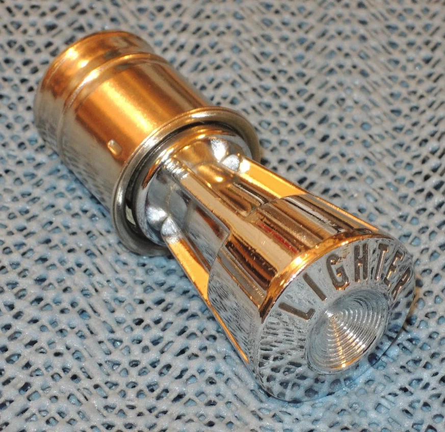 Nuevo de Lote Antiguo 1963 1964 Dodge 330, Dart, Polara, encendedor de cigarrillos original OEM Foto 1 de 4