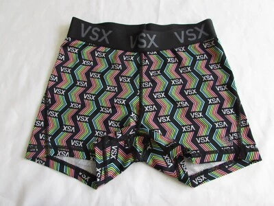 Pantalones Cortos Victoria’s Secret Estampado Logo Motociclista Coloridos Deporte Entrenamiento Elastizados Talla XS Foto 1 de 4