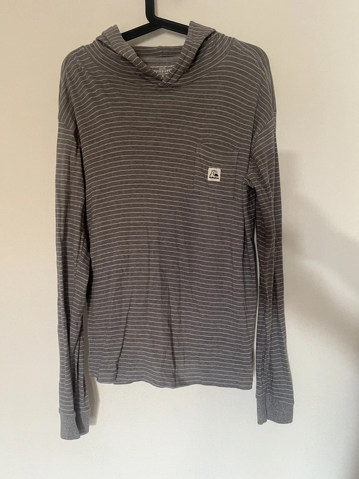 Camiseta con capucha Quicksilver para niños  Foto 1 de 4