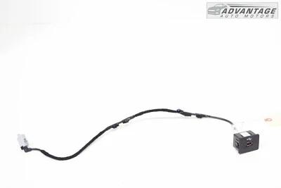 Lincoln MKX 2016-2018 piso consola central cableado USB trasero OEM Foto 1 de 4