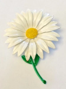 Vintage Mod 60er-70er Jahre weiß & grün Emaille Gänseblümchen Blume Brosche - Bild 1 von 4
