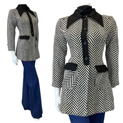 VINTAGE 60s 70s BACK WHITE CHEVRON ZIG-ZAG DAGGER COLLAR MOD WOOL BLAZER COAT 12 - Image 1 of 4