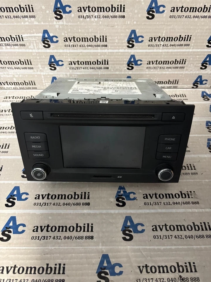 5F0035869 A2C37975108 Seat Leon Radio CD SD Bluetooth - Bild 1 von 3