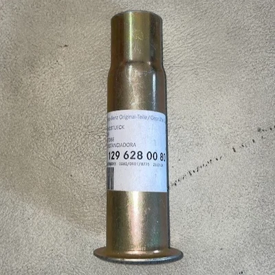 Espaçador de suporte de radiador Mercedes-Benz - 129-628-00-80 - Para 300SL, 500SL e mais - Imagem 1 de 4