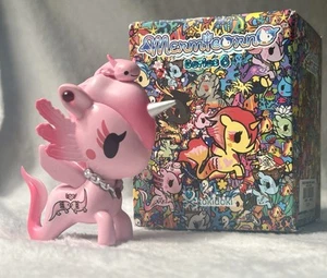 Tokidoki Unicorno Mermicorno Series 6 LOTTIE AXOLOTL 2.5" Vinyl Figure Toys - Picture 1 of 6