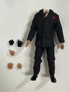 Mezco One:12 Indiana Jones Major Toht Body Buck w/ Suit & Hands 1:12 Scale - Picture 1 of 2