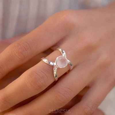 925 Sterling Silver Rose Quartz Women's Handmade Statement Band Gift Ring SP6046 - Image 1 of 4
