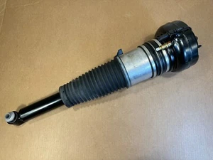 GENUINO AUDI A8 D4 4H TRASERO DERECHO AIRE puntual amortiguador suspensión 4H0616002N - Imagen 1 de 15