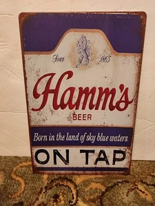¡Nuevo letrero de lata Repro Hamm's Beer On Tap! - Imagen 1 de 2