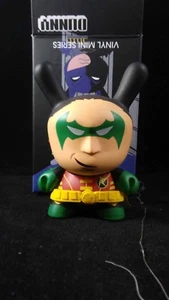 Kidrobot Batman Dunny 3 in inch Classic Robin 2/24 2017 - Picture 1 of 5