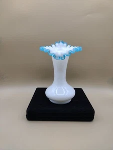 Fenton Aqua Blue Crest Vase 8" Tall #186 Jack in the pulpit Pre-owned  - Picture 1 of 16