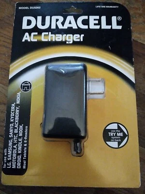 DURACELL AC CHARGER Model DU5262 Most Tablet And E-Readers Kindle, Nook, LG, HTC - Image 1 of 4
