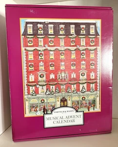 Fortnum & Mason Musical Holz Adventskalender Piccadilly - getestet & funktioniert - Bild 1 von 7