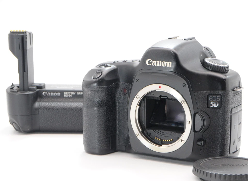 Cámara digital Canon EOS 5D 12,8 MP SLR con empuñadura de batería BG-E4 [Excelente+] Japón Foto 1 de 4