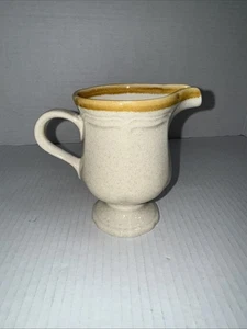 MIKASA -Garden Club- EC400 CREAMER. 8 Oz. 4 3/8" Tall. Vintage Discontinued. - Picture 1 of 7