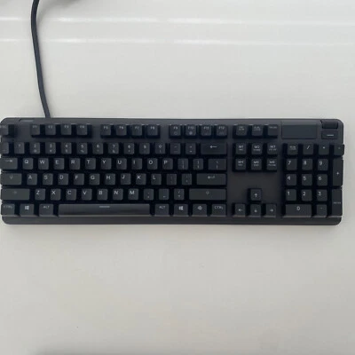 SteelSeries Apex 7 (64636) Wired Keyboard - Red Switches. - Image 1 of 3
