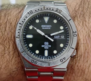 VINTAGE SEIKO SPORT 100 SQ 7546-603A Diver Quartz WORKING - Picture 1 of 7