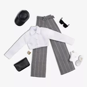 Barbie Signature @ BarbieStyle Fashion Pack Urban Chic Fashion DOLL not Included - Picture 1 of 5