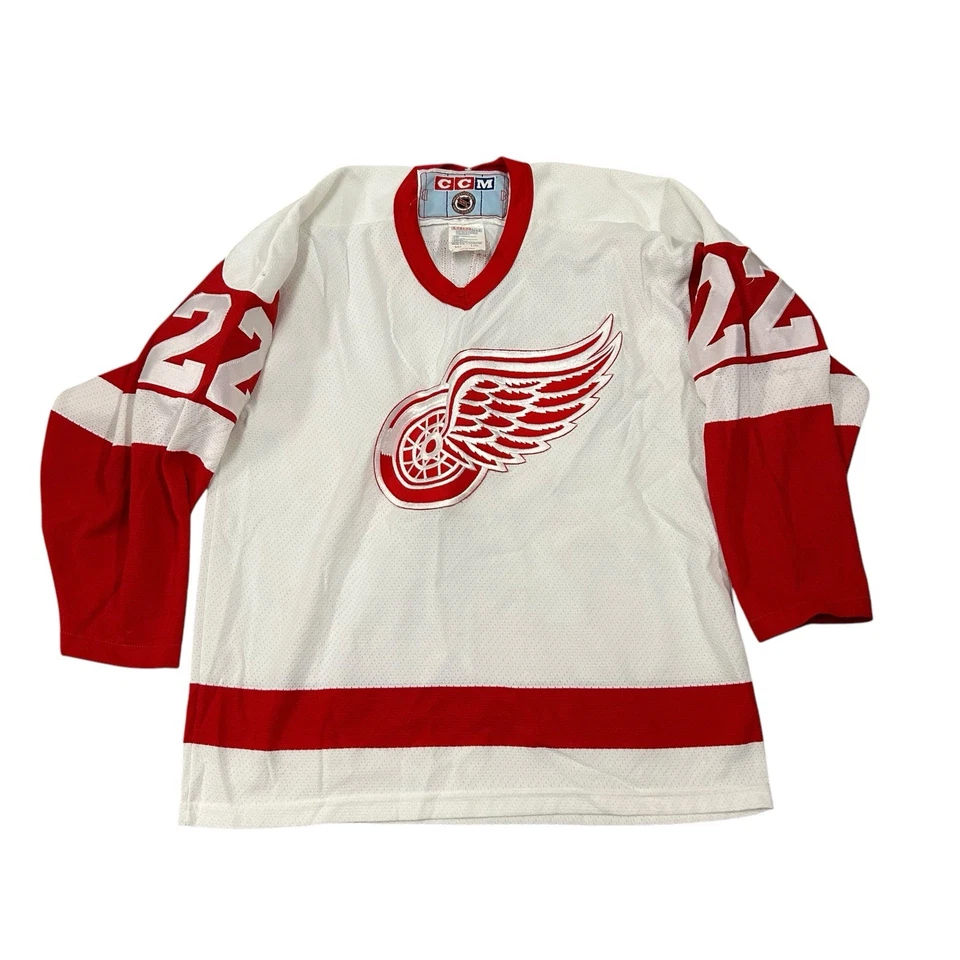 Vintage CCM NHL Dino Ciccarelli Detroit Red Wings Youth Jersey Boy's Large/XL - Image 1 of 4