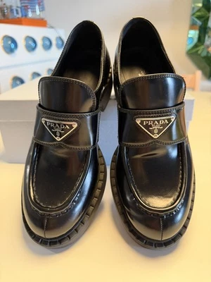 PRADA Black Leather Triangle Logo Loafers Women's Shoe 37.5 EU 7.5 US - Image 1 of 4