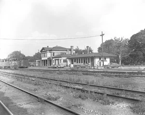 26AA098 NEG 1974 DÉPÔT FERROVIAIRE LOUISVILLE & NASHVILLE FLOMATON AL - Photo 1/1