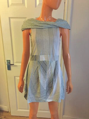 Vestido Corto Twenty8twelve Swinton Multicolor Rayas Cuello Barco Pequeño UK8 NUEVO CON ETIQUETAS Foto 1 de 4