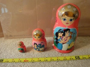Handcrafted Disney Aladdin, wooden Russian nesting dolls. Hand painted figures. - Picture 1 of 9