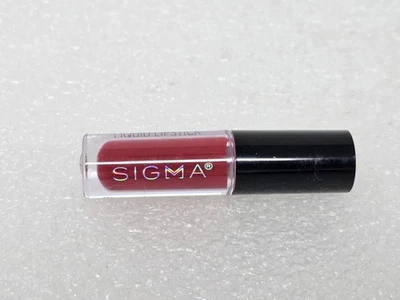 Lápiz labial líquido Sigma Venom 1,4 g tamaño de viaje de lujo Foto 1 de 3