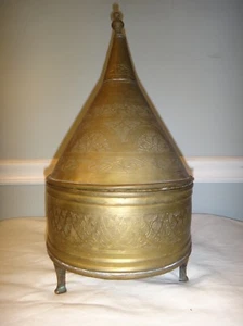Middle Eastern Etched Brass Covered Sweet Bread Warmer Container Dovetail Box - Picture 1 of 9