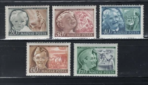 Hungary #896 - 900 MINT NH Complete 1950 Christmas Day Children set of 5 stamps - Picture 1 of 1