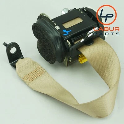 Натяжитель ремня безопасности со стороны водителя левый задний W218 Mercedes класса 12-18 CLS B862 - Изображение 1 из 4