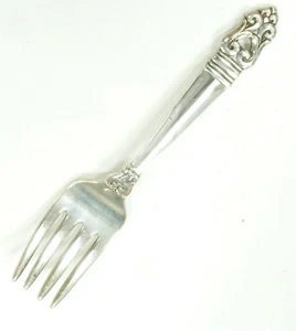 International Sterling Silver .925 Royal Danish Baby Fork 4-1/4'' No Mono - Picture 1 of 3