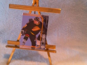 Martin Gelinas, ala izquierda, canuck, cubierta superior #200, 1997 - 1998 - Imagen 1 de 2