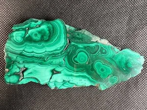 Losa de cristal de malaquita, piedra de malaquita verde, fabricación de joyas, decoración del hogar, 50411 - Imagen 1 de 8