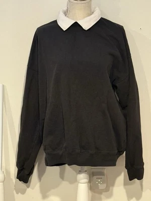 Suéter Brandy Melville John Galt Mujer Talla Grande Blanco y Negro Cuello Erica Foto 1 de 3