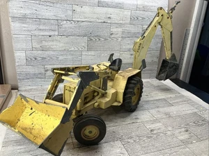 Vintage Ford 7500 Backhoe 1/12 Scale Die-Cast Loader Tractor Damaged USED - Picture 1 of 12
