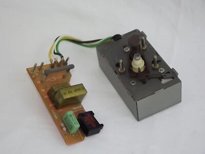 Dual 505-2 Stereo Turntable Vintage and Original Motor SM 100 Part - Image 1 of 4