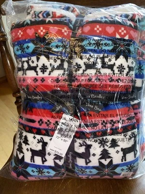 Vera Bradley Throw Blanket Holiday Reindeer Nordic Stripe Snowflake Skiers Heart - Image 1 of 4